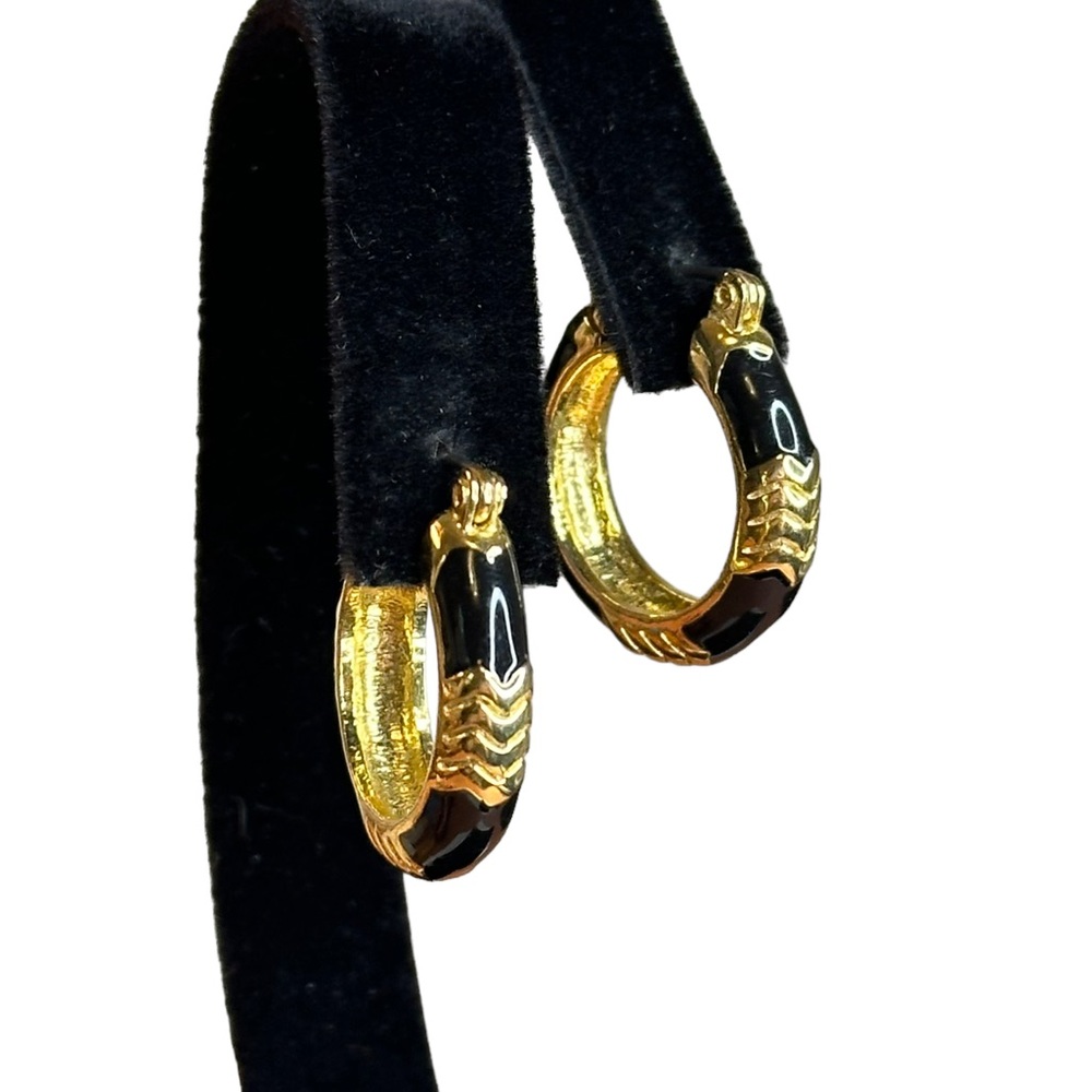 Vintage Gold Tone Black Enamel Chevron Small Pierced Hoop Earrings